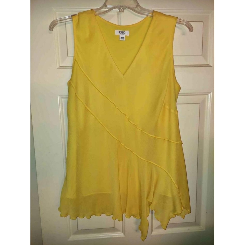 Sunny Bright Yellow Summer ☀️  Short Sleeve Blouse
